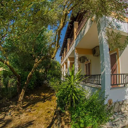 Apartahotel Takis Sidárion